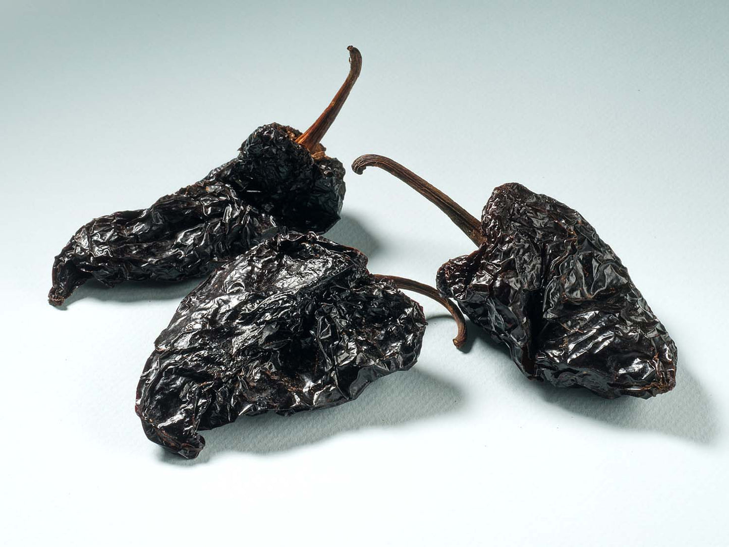 Celá chilli paprička Mulato 50g